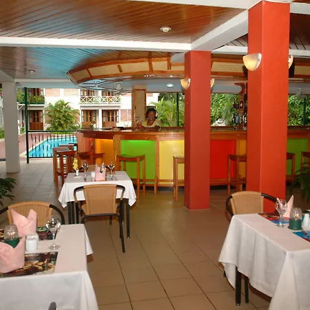 Hexagon International Hotel, Villas & Spa-3