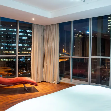 The Luxury Hotel-2