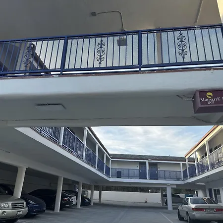 Surfside Inn Redondo Beach-2