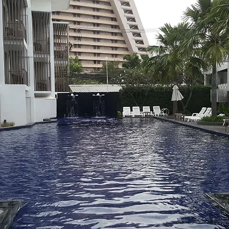 Prima Hotel Pattaya-3