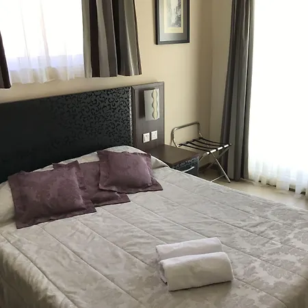 Grand Harbour Hotel-2
