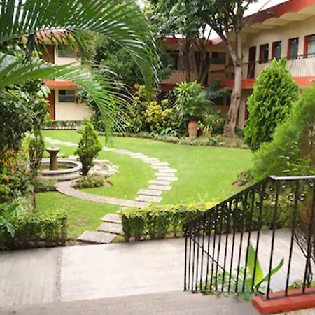 Hotel La Casona Del Llano-2