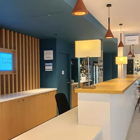 Holiday Inn Express Lille Centre By Ihg-3