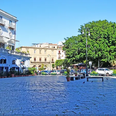 Piazza Marina-2
