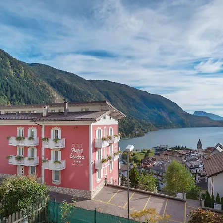 Hotel Londra Slow Living Molveno-3