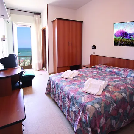 Hotel Royal-2