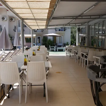 Nefis Hotel Oeluedeniz-3