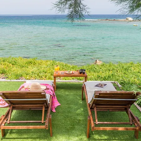 Niki-Savvas Suites & Studios-3