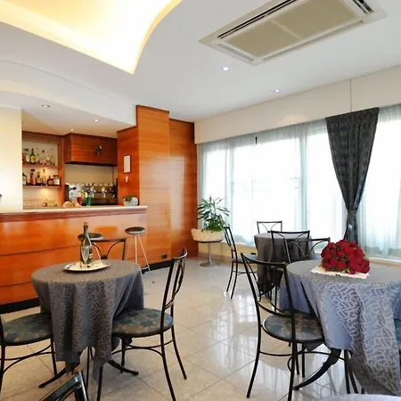 Hotel Mirabel-2