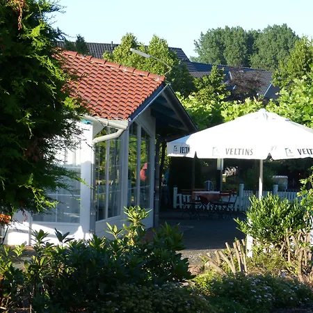 Hotel Evering-3
