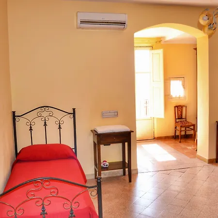 B&B Anita-3