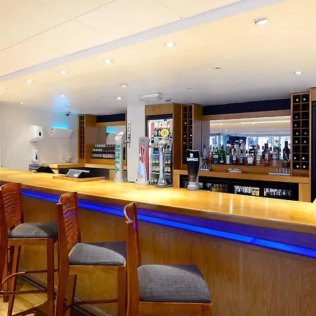 Travelodge Kings Cross Royal Scot-3