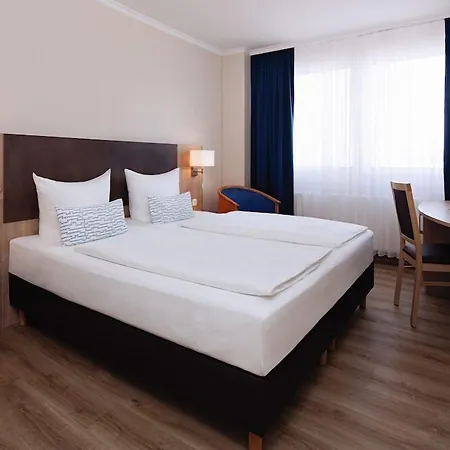 Hotel Berliner Baer-2