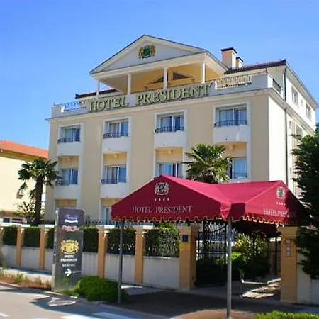 Hotel President-3