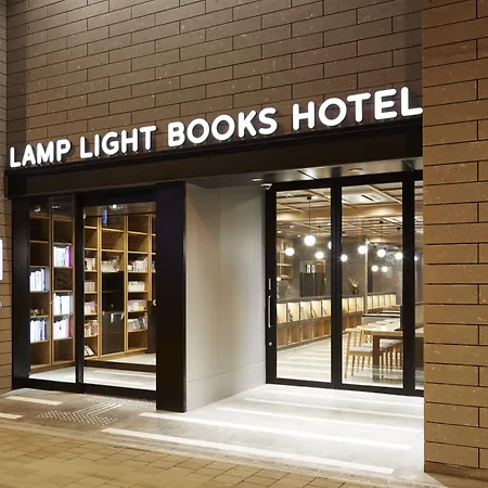 Lamp Light Books Hotel Sapporo-2