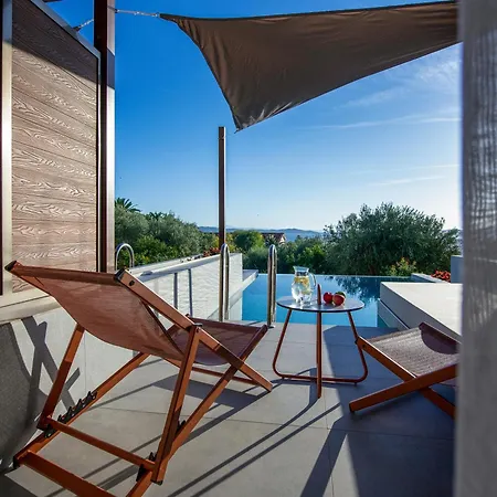 Aristoteles Holiday Hotel And Spa-3