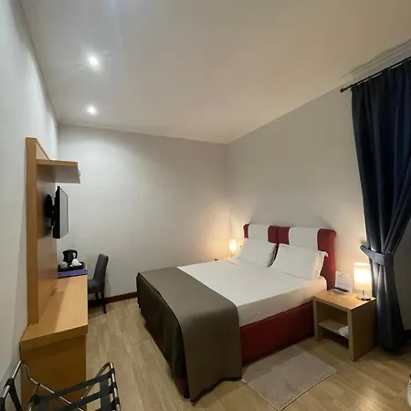 Residenza Cola Di Rienzo - Suite In Rome-2