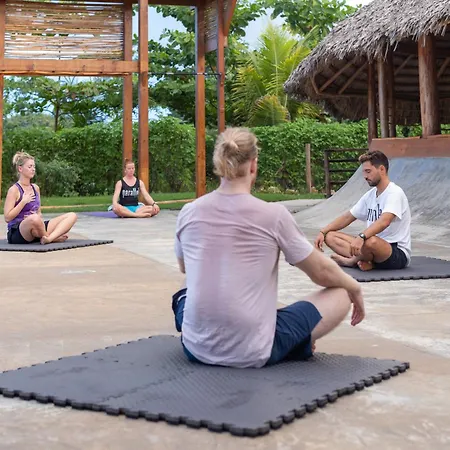 El Encuentro Surf Lodge-3