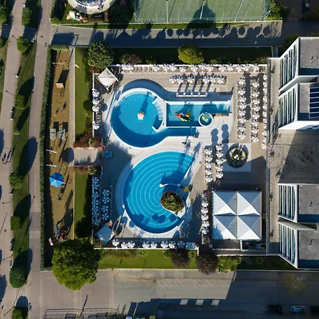 Aparthotel Imperial-3