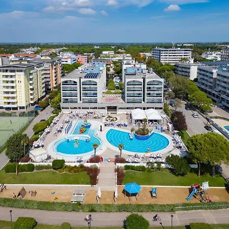 Aparthotel Imperial-2