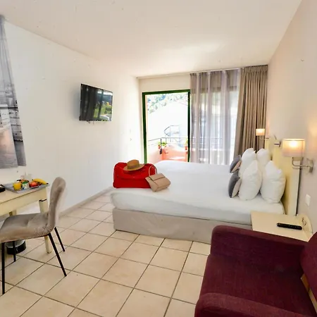 Sure Hotel By Best Western Gemenos En Provence-2