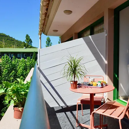 Sure Hotel By Best Western Gemenos En Provence-3