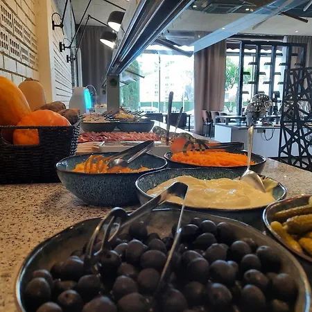 Cit'Hotel Escatel-3