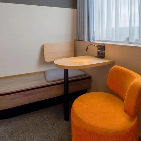 Spark By Hilton Wuppertal City Centre-3