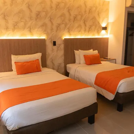 Hotel Pinares Plaza-3