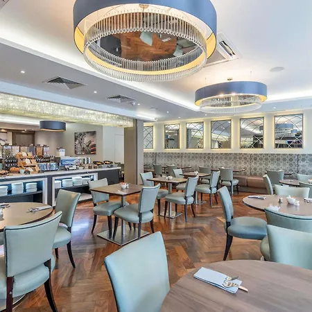 Mercure Edinburgh Haymarket-2