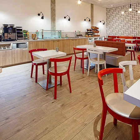 ibis Styles Amsterdam City-3