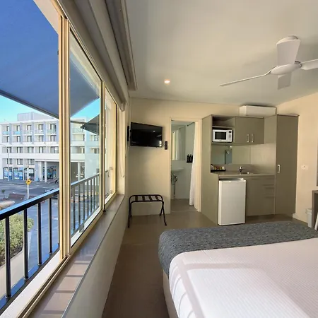 Manly Paradise Motel & Apartments-2