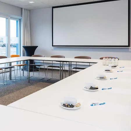 Ibis Budget Brugge Jabbeke-3