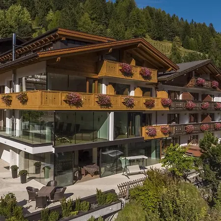 Hotel Garni Gardena - Appartments-2