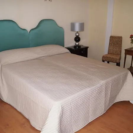 Al primo piano bed And breakfast-2