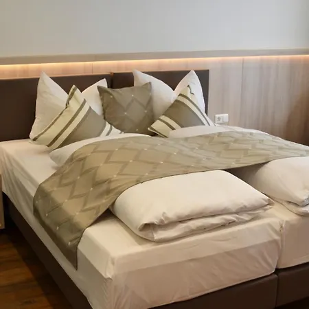 Hotel-Gasthof Weisses Ross-2