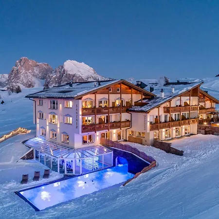 Hotel Santner Alpine Sport&Relax-3