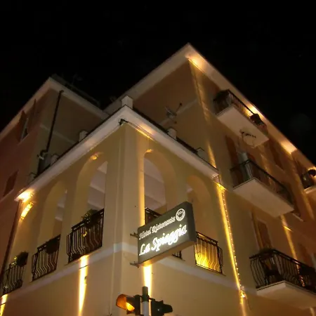 Hotel La Spiaggia-2