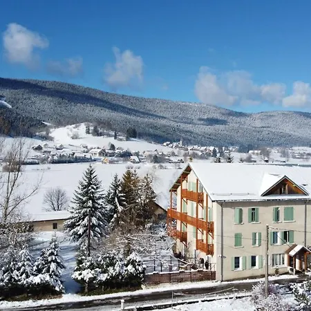 Hotel La Prairie-3