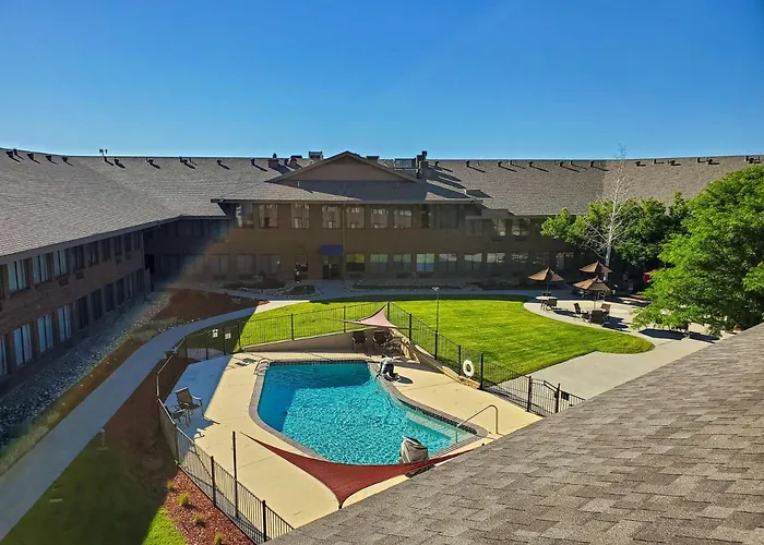 Best Western Plus Plaza Hotel Longmont