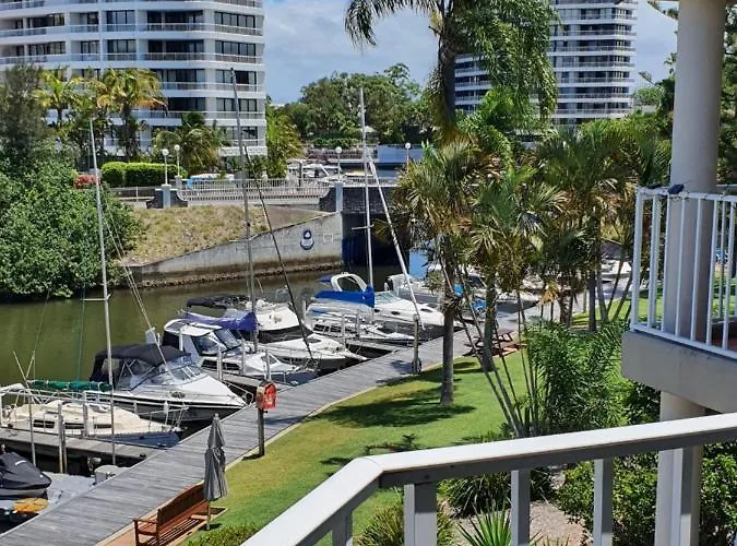 Bayview Bay Apartments And Marina Gold Coast
