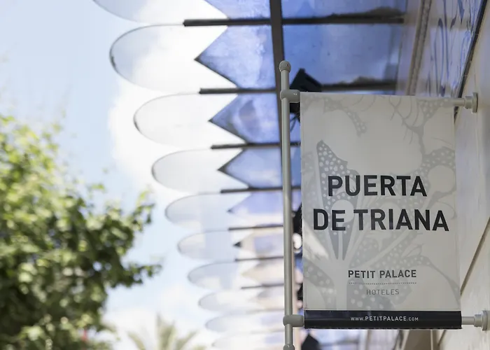 Petit Palace Puerta De Triana