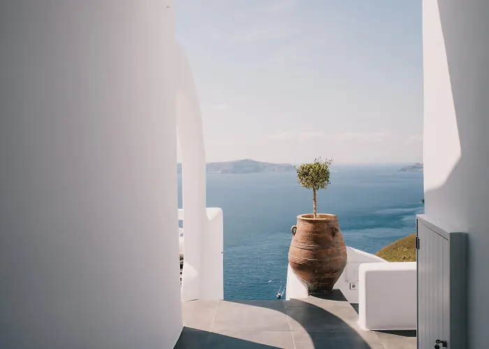 Athina Luxury Suites Fira 