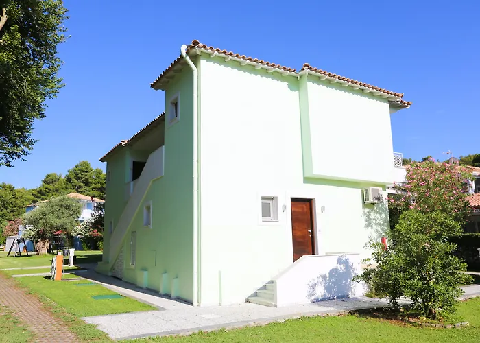 Mandraki Village Boutique Hotel Koukounaries