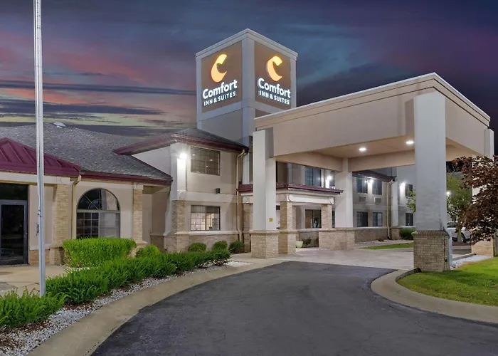 Comfort Inn & Suites Napoleon