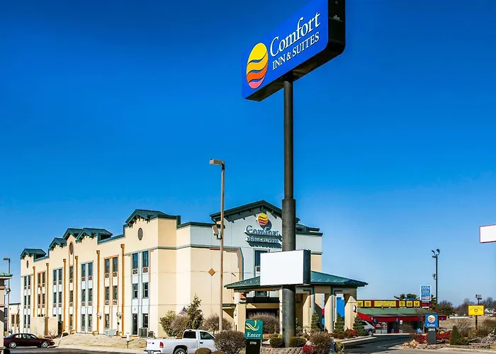 Comfort Inn & Suites Springfield I-44
