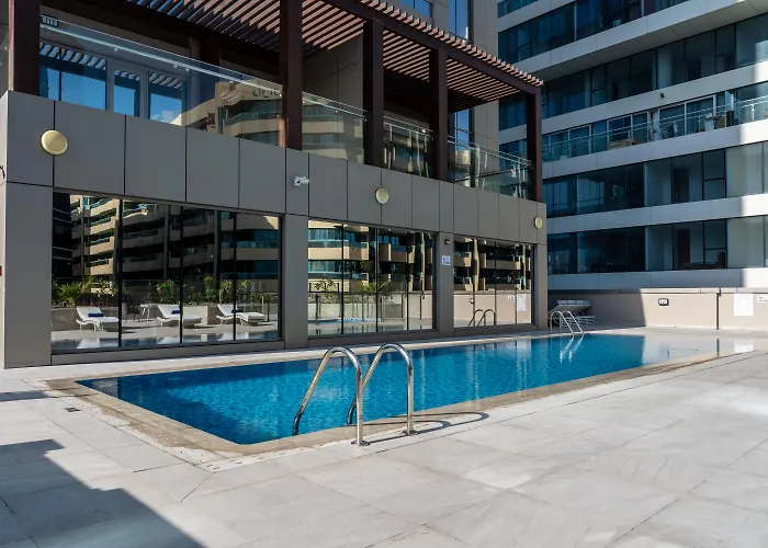 Suha Mina Rashid Hotel Apartments