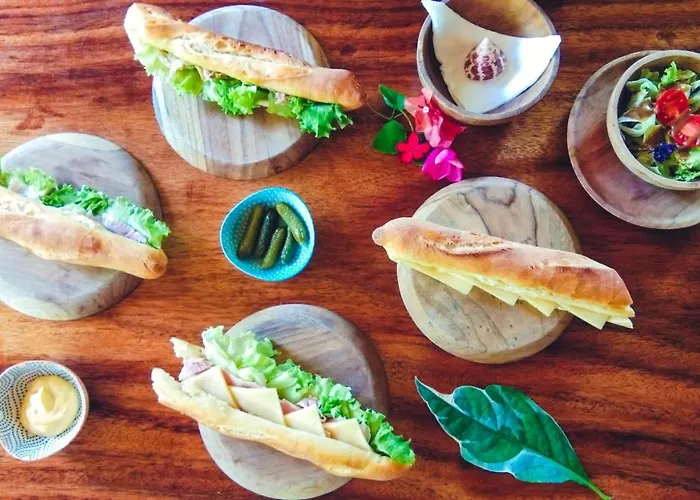 Cafe Des Arts Gili Air