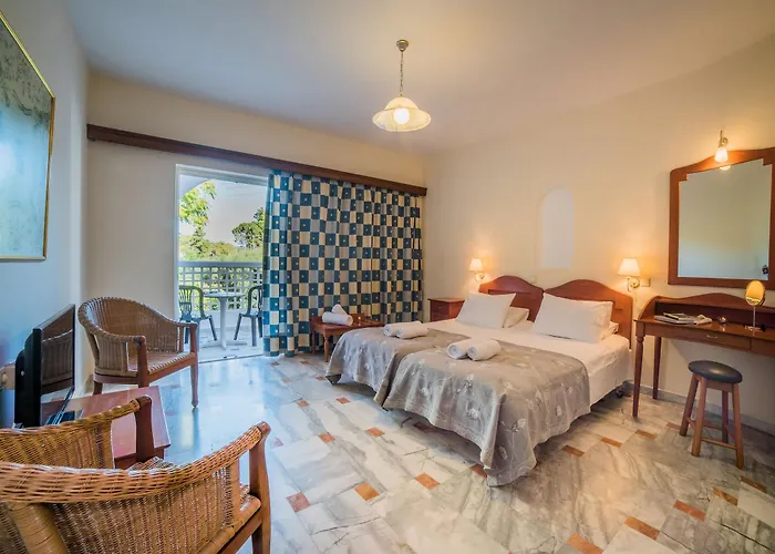 Ilaria Hotel Kalamákion