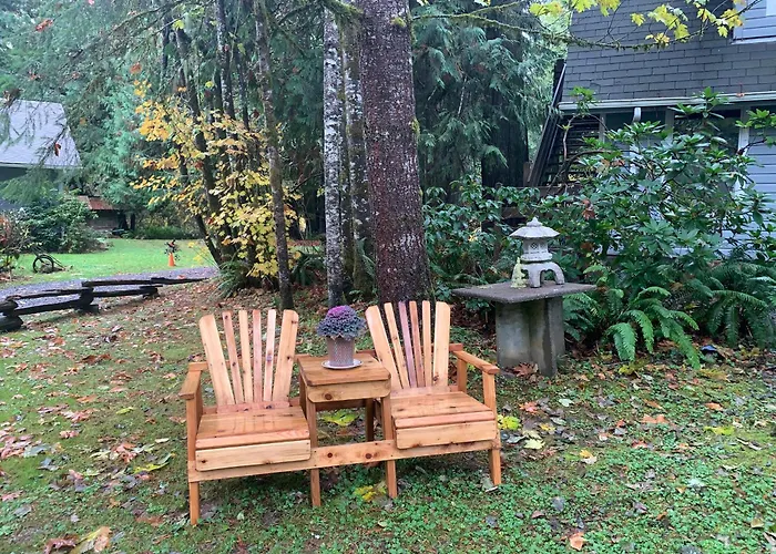 Mountain Meadows Inn & Chalet Suites Ashford